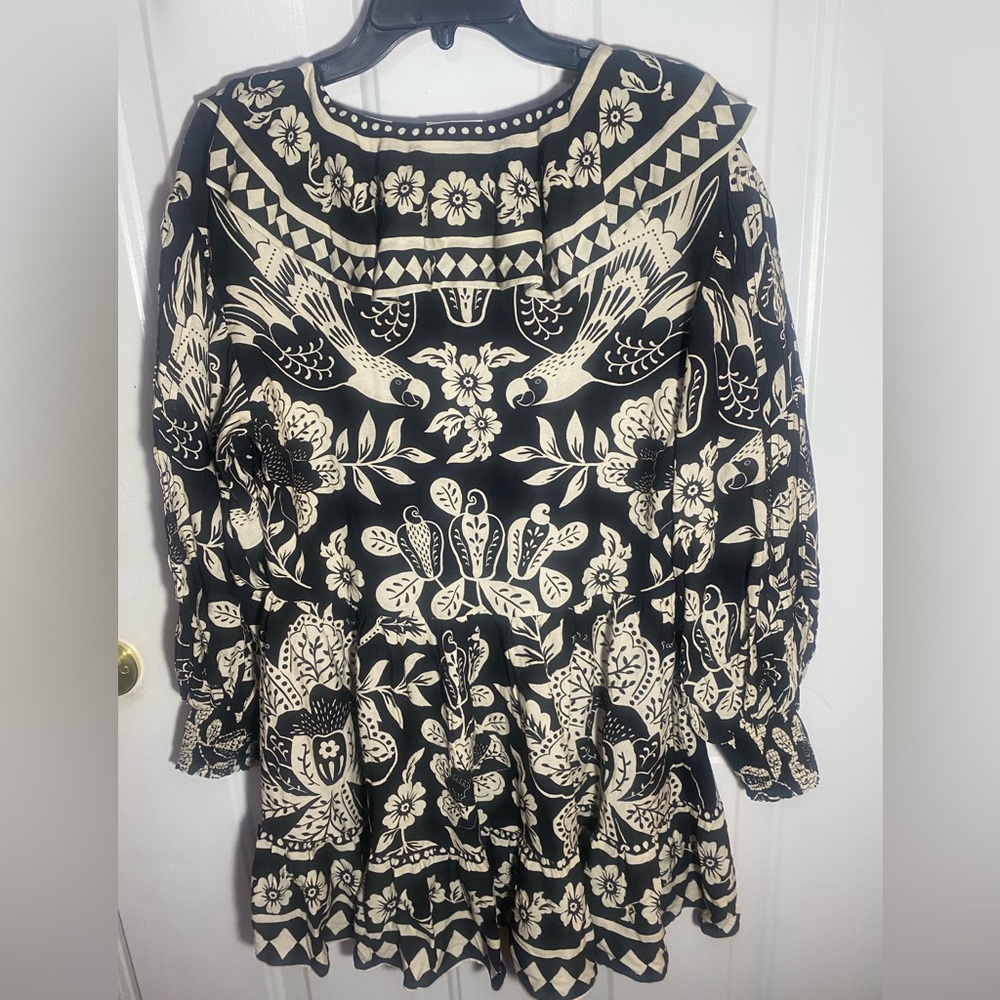 FARM RIO NWT Black & White Graphic Tropical Floral Bird Printed Ruffle Dress S - Picture 8 of 9